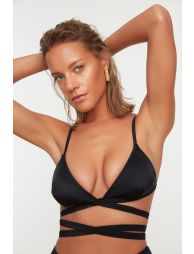 Buy Trendyolmilla Bikini Tops In Saudi Uae Kuwait And Qatar Vogacloset