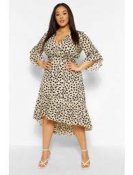 Buy Boohoo Wrap Dresses in Saudi, UAE, Kuwait and Qatar