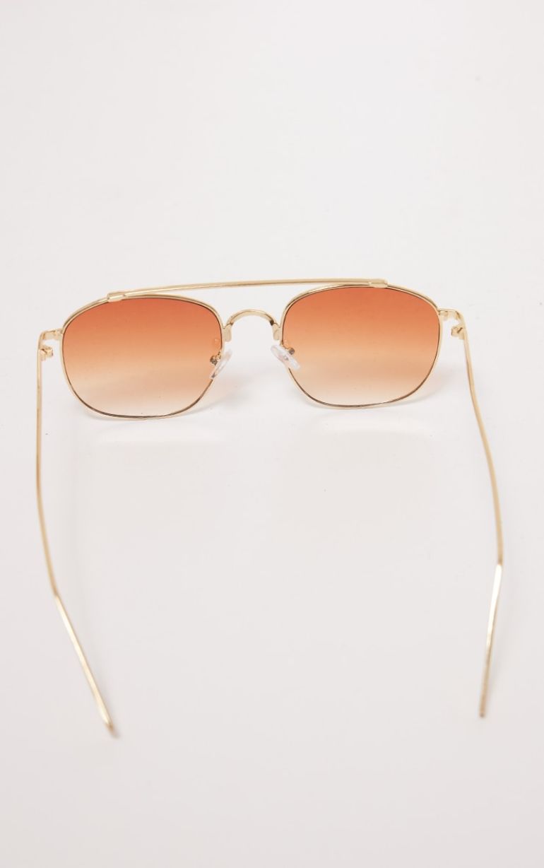 Shop Gold Frame Brown Ombre Lens Aviator Sunglasses Online  display picture 1