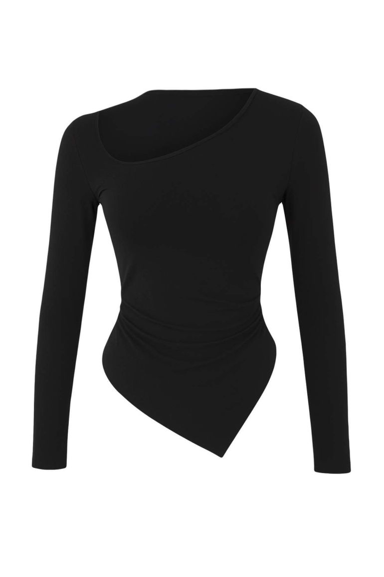 Black Asymmetrical Collar Detailed Body-Fitting Flexible Knitted Blouse | Clothing | Tops & Shirts | Tops & T-Shirts Black Asymmetrical Collar Detailed Body-Fitting Flexible Knitted Blouse | Clothing | Tops & Shirts | Tops & T-Shirts