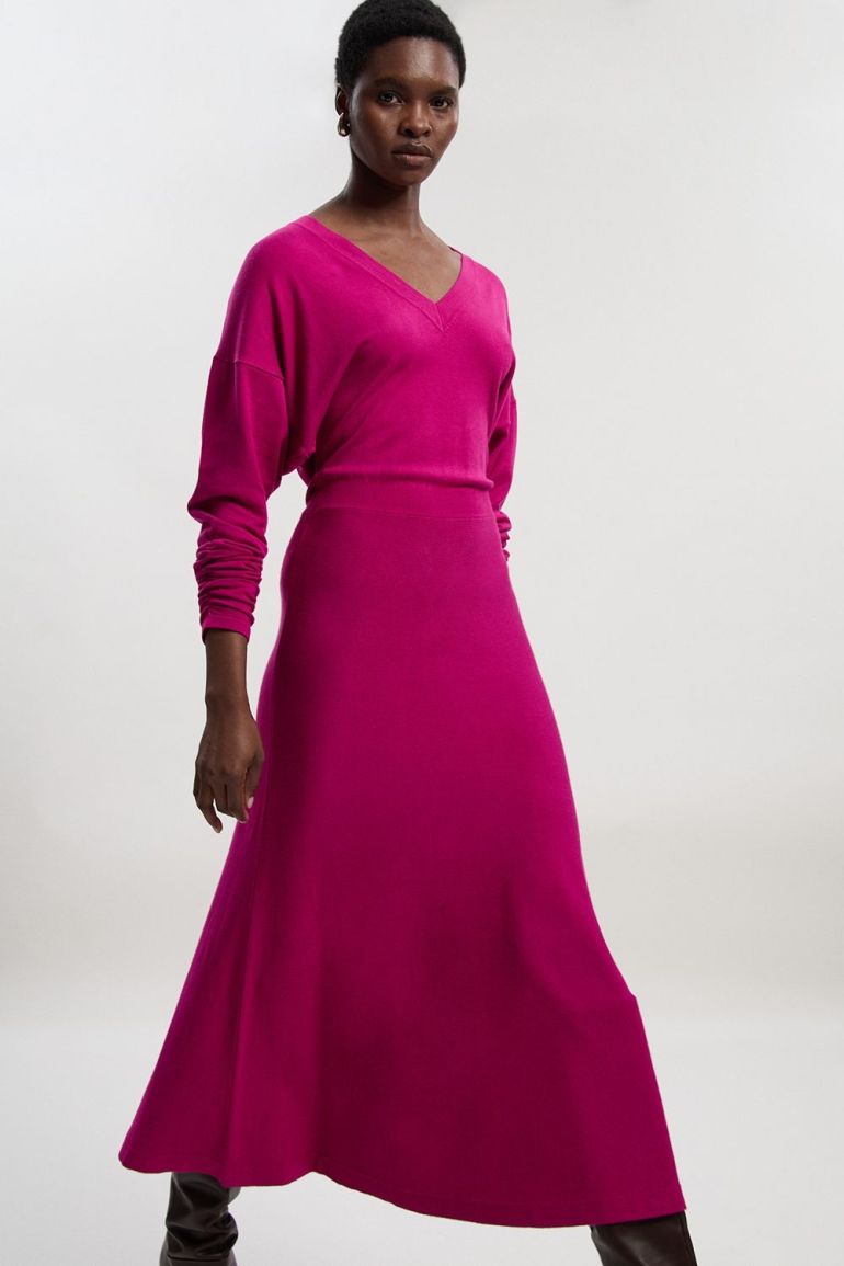 Viscose Blend V Neck Knit Midi Dress | Clothing | Dresses | Evening Dresses Viscose Blend V Neck Knit Midi Dress | Clothing | Dresses | Evening Dresses