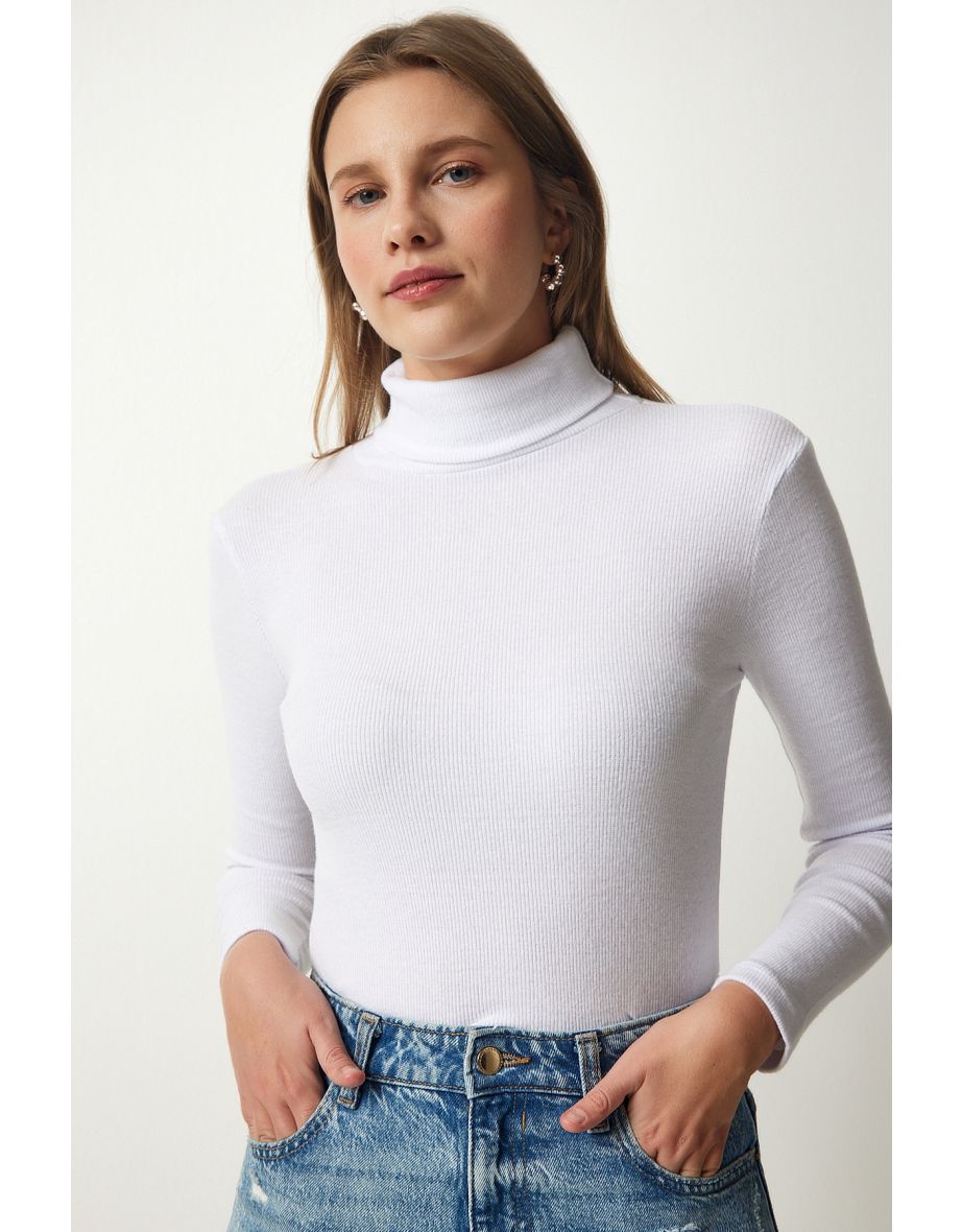 Women's White Turtleneck Ribbed Knitted Blouse