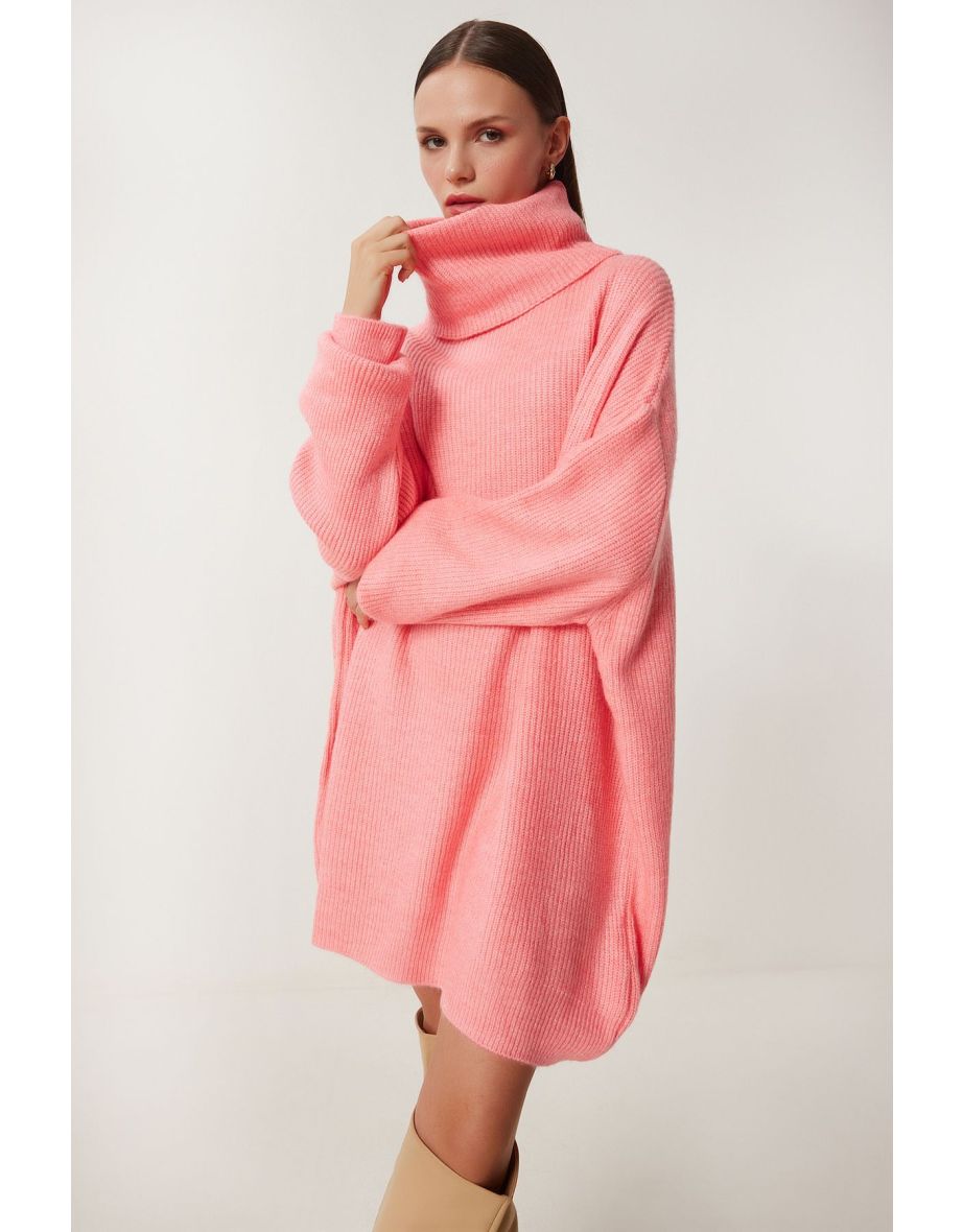 Women's Pink Turtleneck Long Knit Sweater
