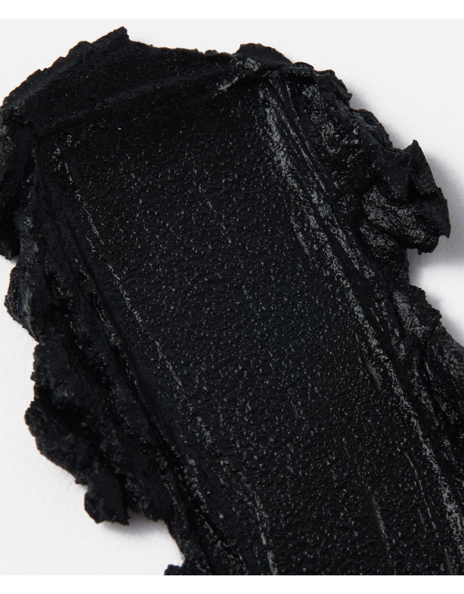 A waterproof gel eyeliner -77 - 4