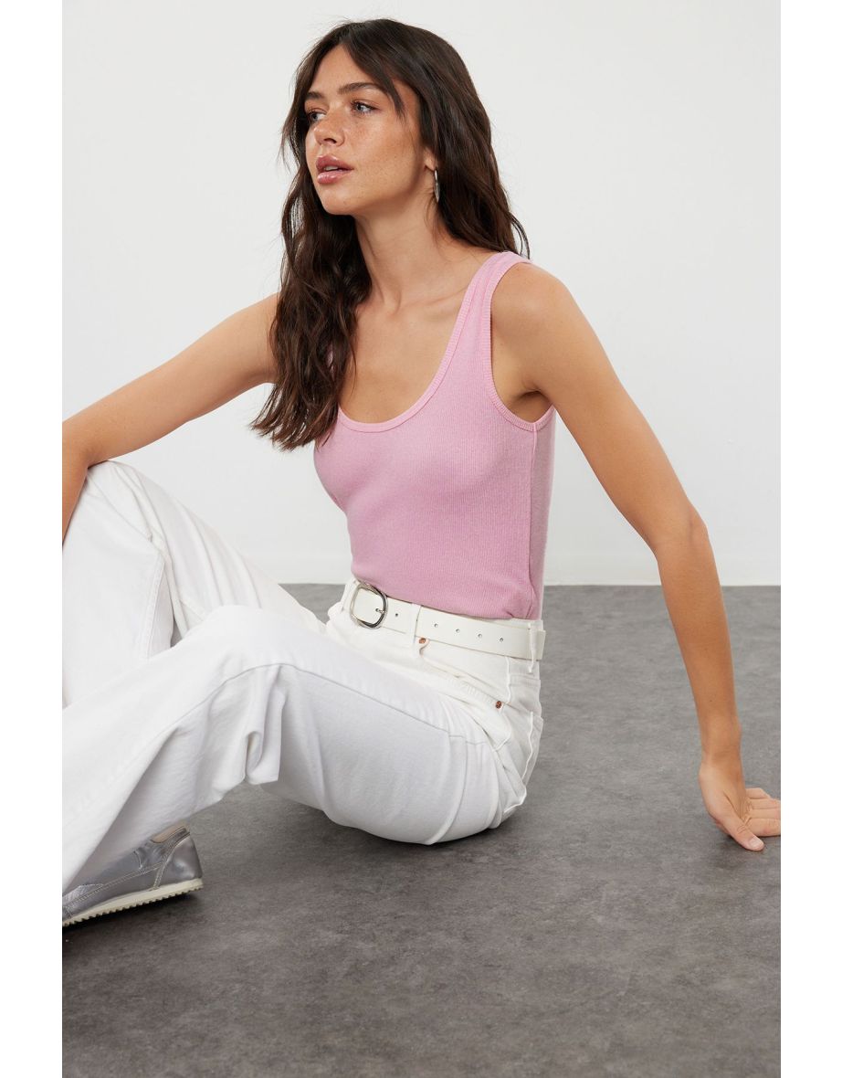 Light Pink Fitted Pool Neck Ribbed Stretchy Knitted Undershirt