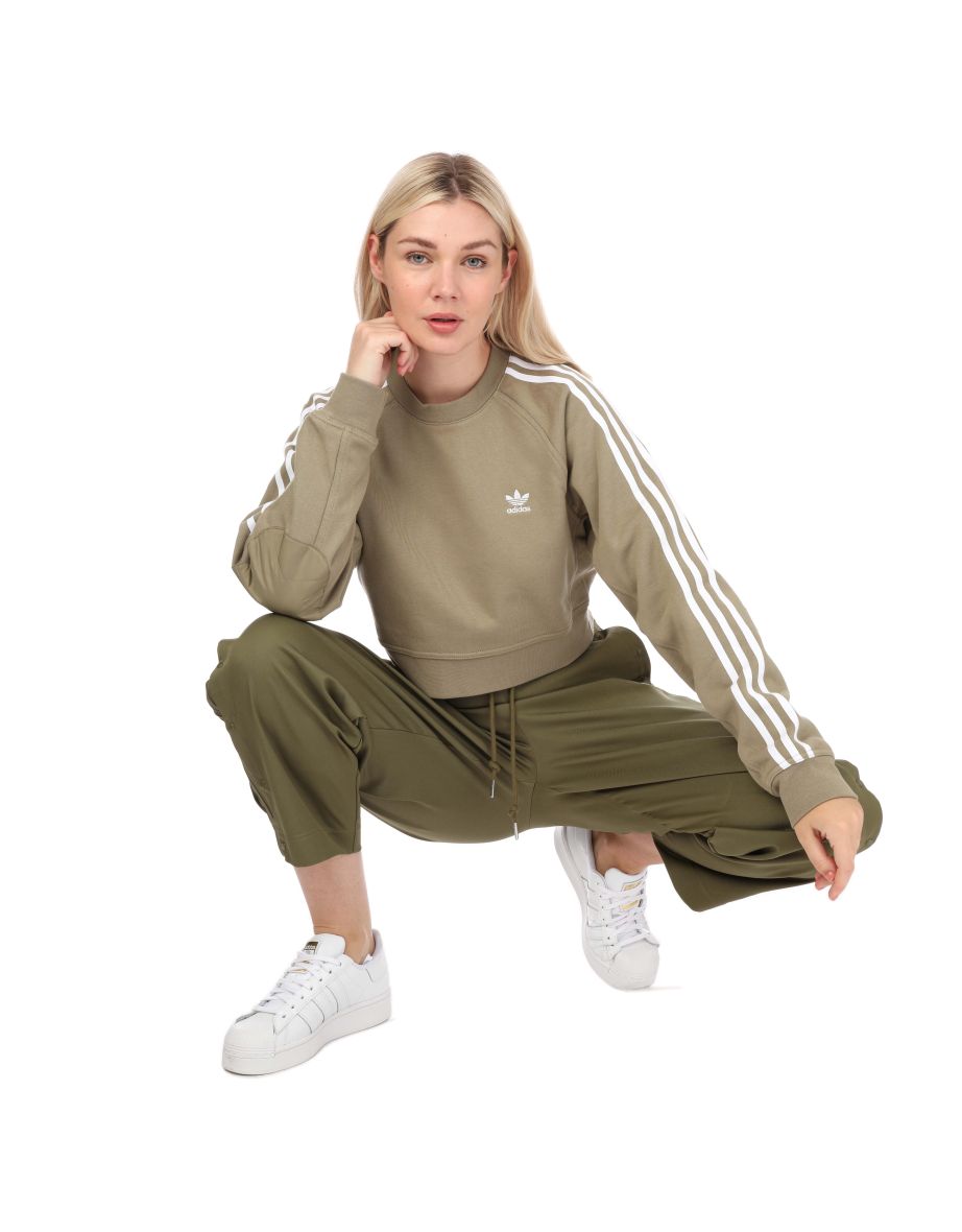 Women's adidas Originals Adicolor Quilted Cropped Sweatshirt in Green - 3