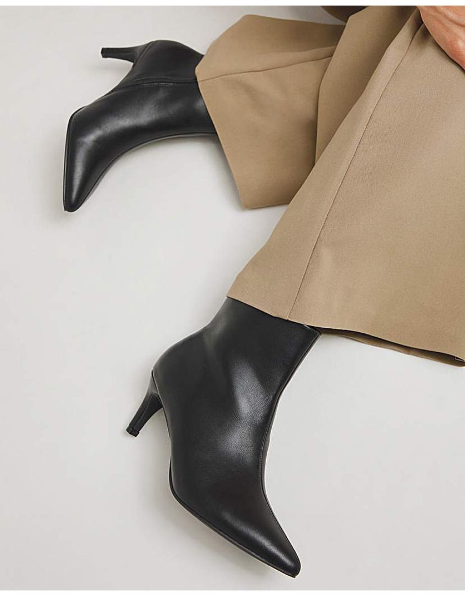 Ankle Kitten Heel Boot Wide