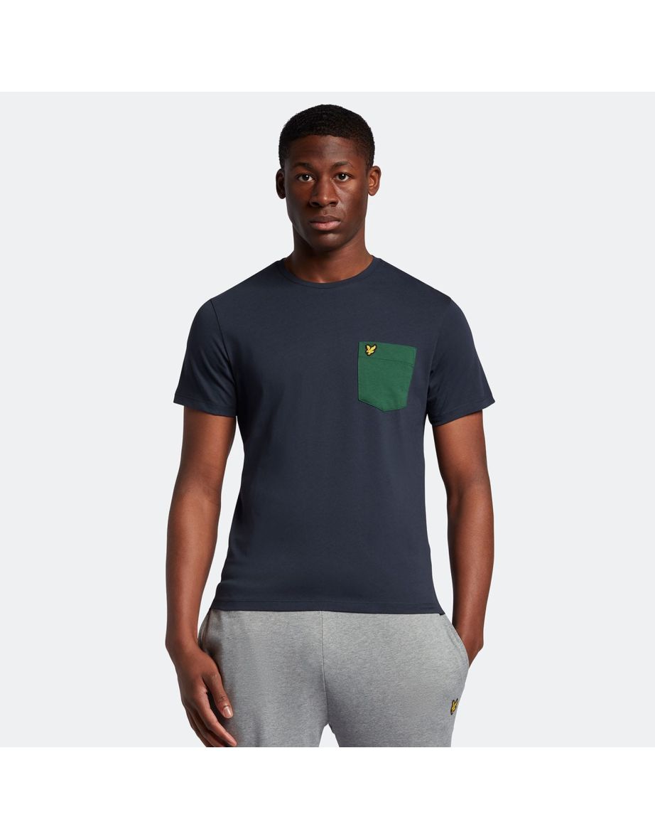 Men's Lyle And Scott Contrast Pocket T-Shirt in Blue
