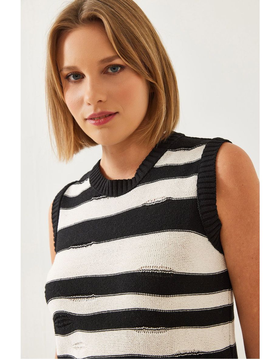 Women's Striped Sweater