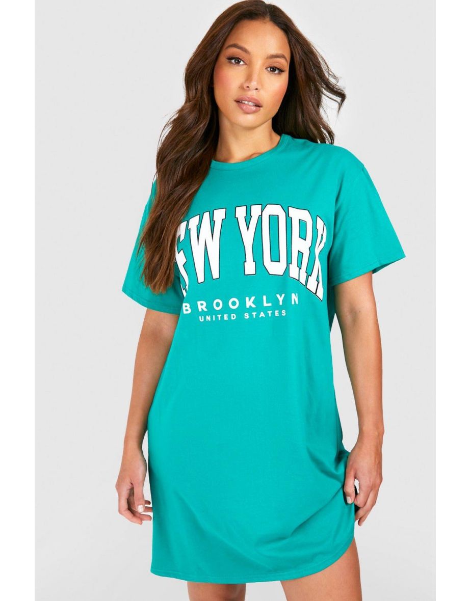 boohoo New York Oversized Tee - Women's Printed T-shirts