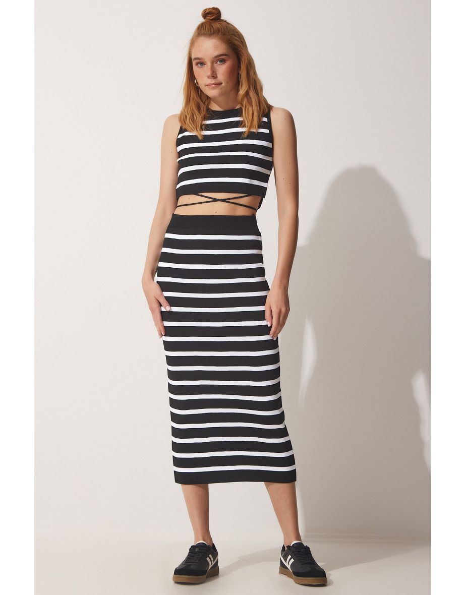 Women's Black and White Striped Crop Summer Skirt Sweater Suit