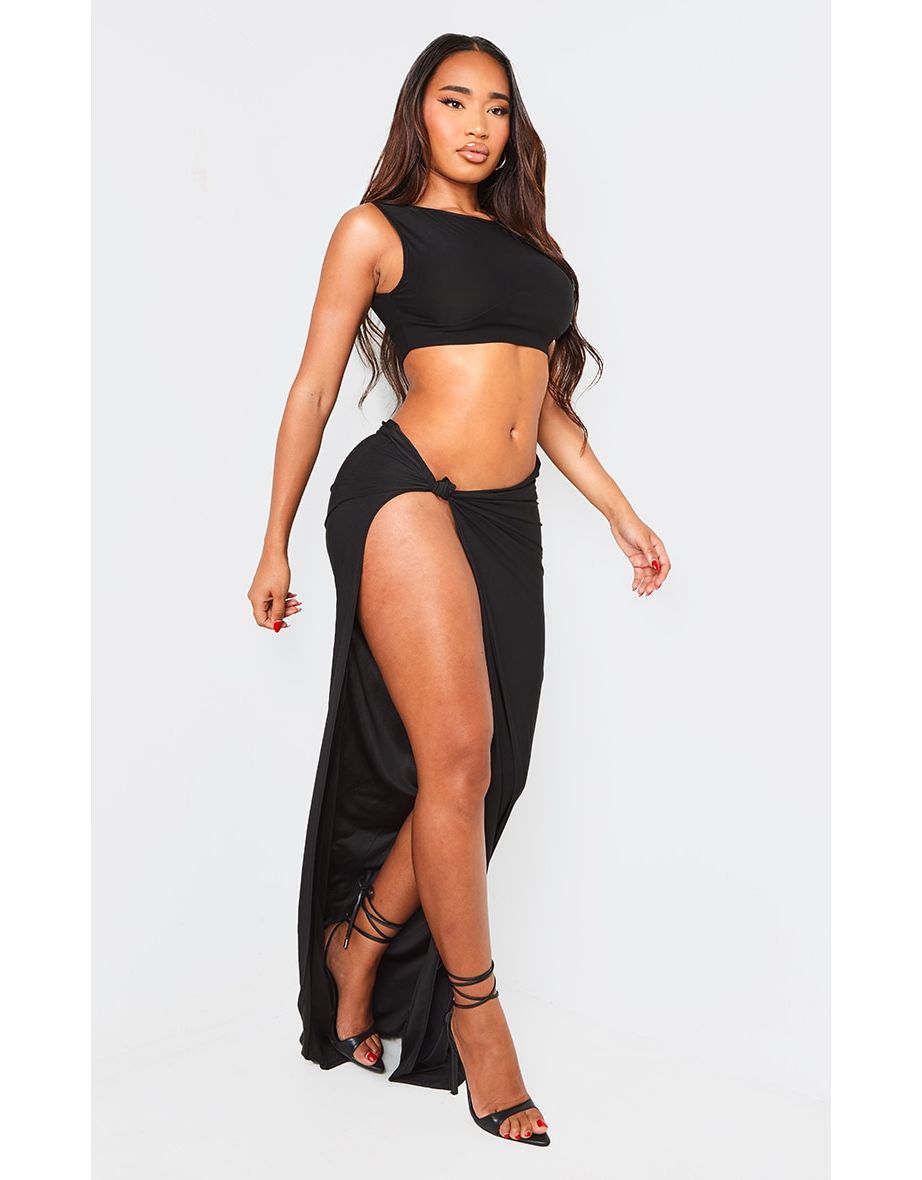 Buy Prettylittlething Skirts in Saudi, UAE, Kuwait and Qatar