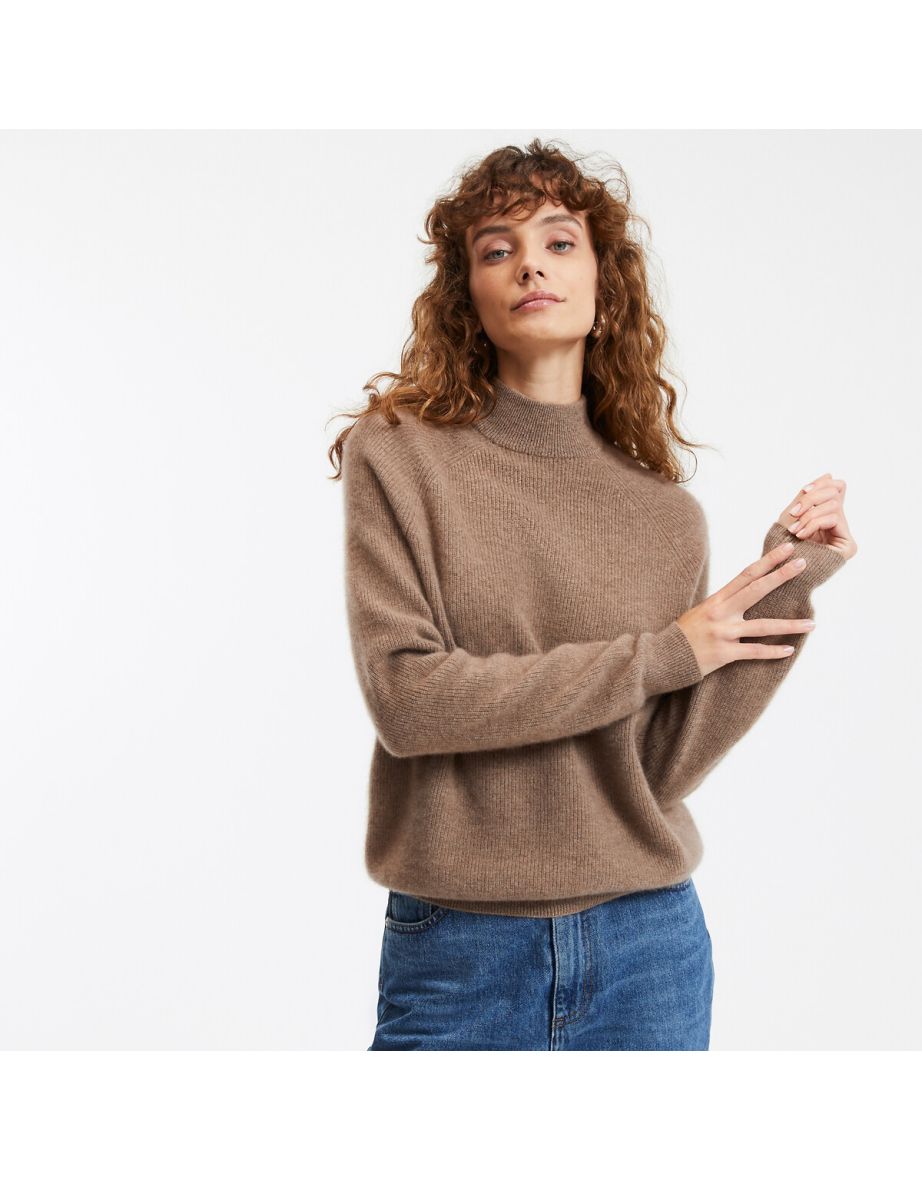 Cashmere Fine Knit Jumper/Sweater with High Neck