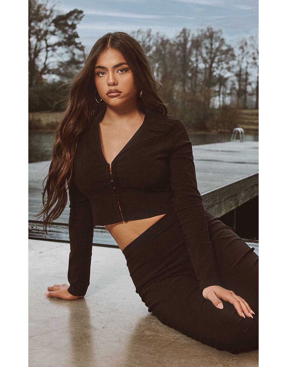 Black Stretch Woven Fitted Split Hem Shirt