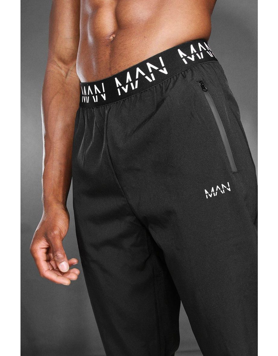 MAN Active Tapered Jogger With MAN Waistband - black - 2