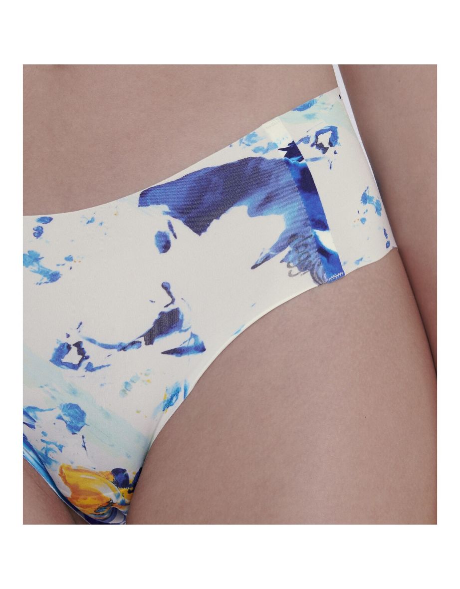 Zero Feel 2.0 Collab Shorts - 3