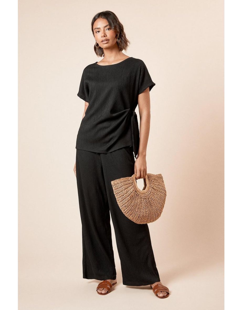 Knot Tie Side T Shirt