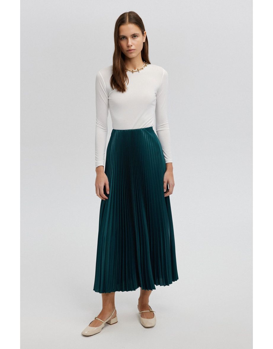 Pleated skirt online best sale