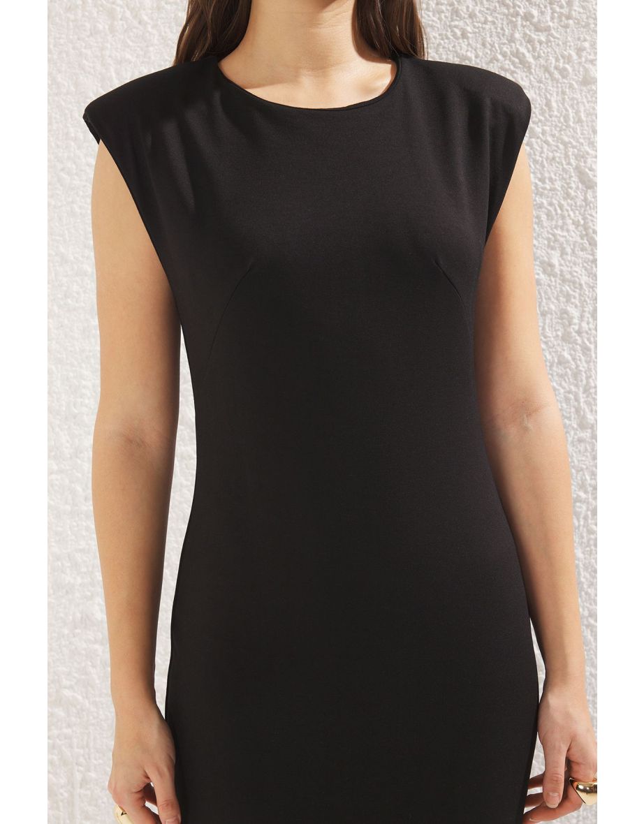 Black Fitted/Body Fitted Padded Stretch Midi Knit Dress - 4