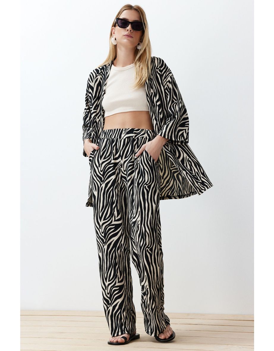 Black Printed Comfort Cut Flexible Kimono Knitted Two Piece Set