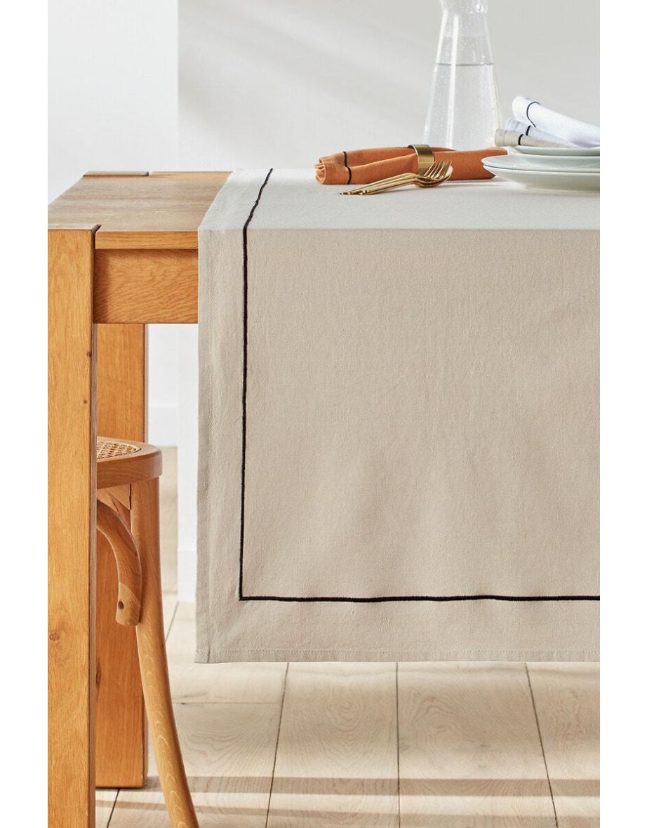 MÃ©tis Bourdon Linen & Washed Cotton Table Runner