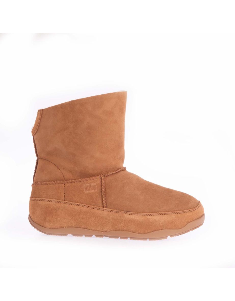 Shop Women s Fit Flop Original Mukluk Shorty Shearling Boots in Brown Online in Oman VogaCloset