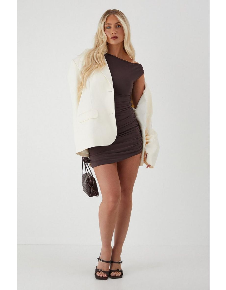 Ruched Waist Asymmetric Mini Skirt