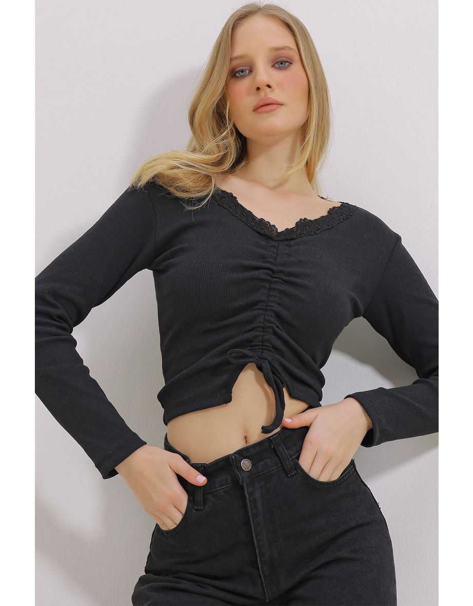 Women's Black Gathered Collar Lace Blouse