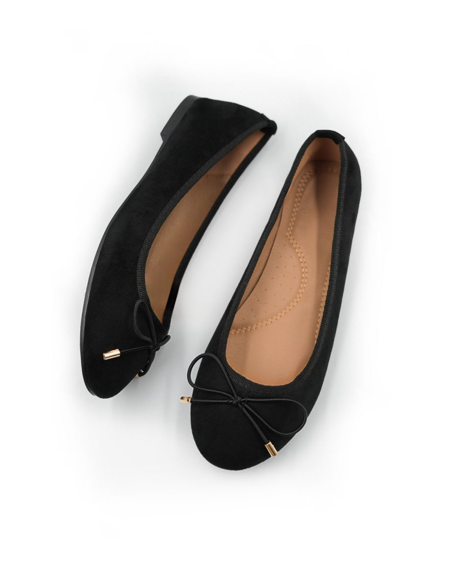 BEXLEY SLIP ON FLAT PUMPS IN BLACK SUEDE - 2