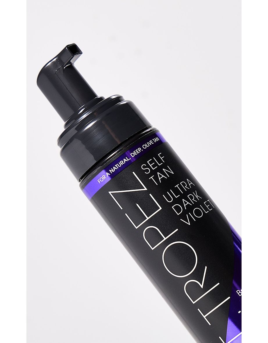 St. Tropez Self Tan Ultra Dark Violet Bronzing Mousse 200Ml - 2