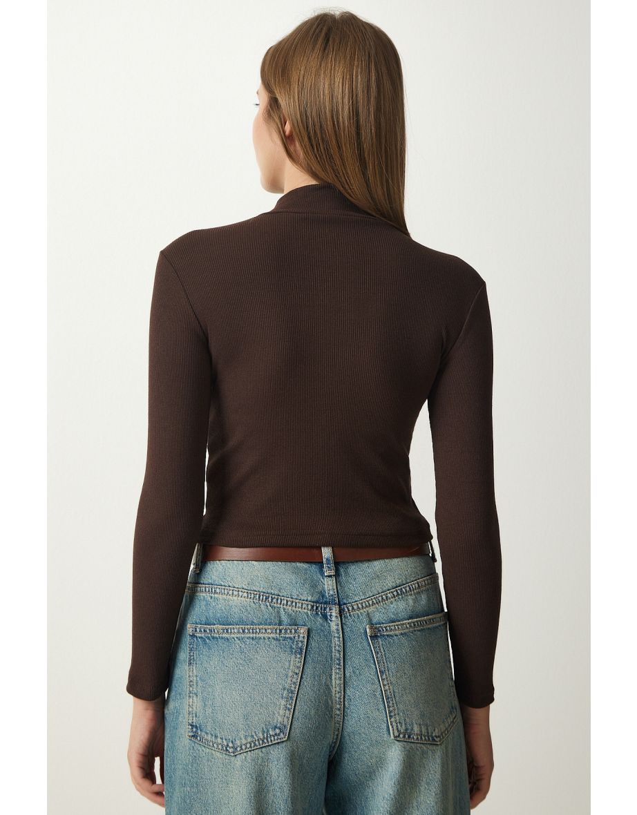 Women's Dark Brown Ribbed Turtleneck Crop Knitted Blouse - 4