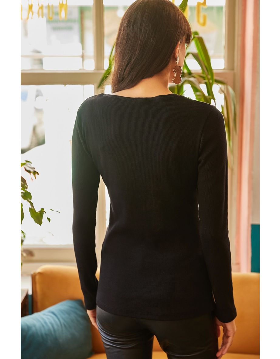 Blouse - Black - Fitted - 3
