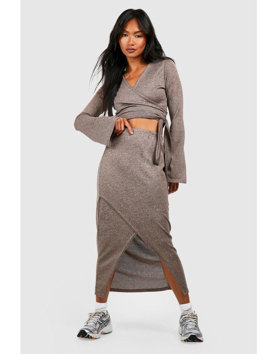 Buy Boohoo Skirts in Saudi, UAE, Kuwait and Qatar