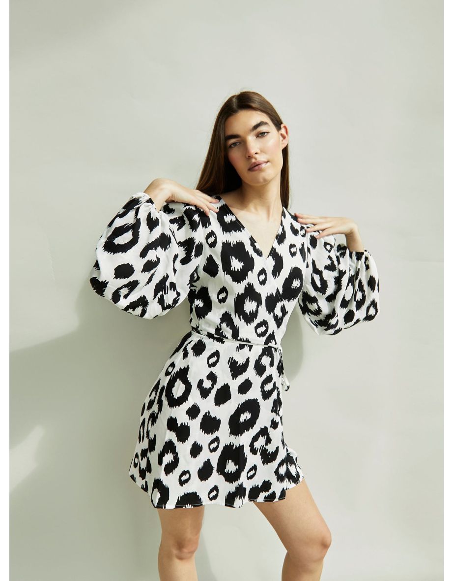 Glamorous Black White Leopard Long Sleeve V- Neck Wrap Mini Dress - 3