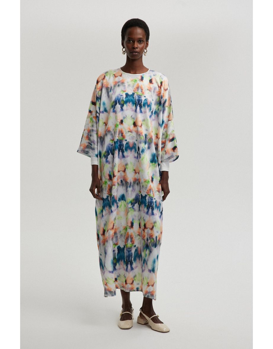 LOOSE FIT TIE-DYE DRESS
