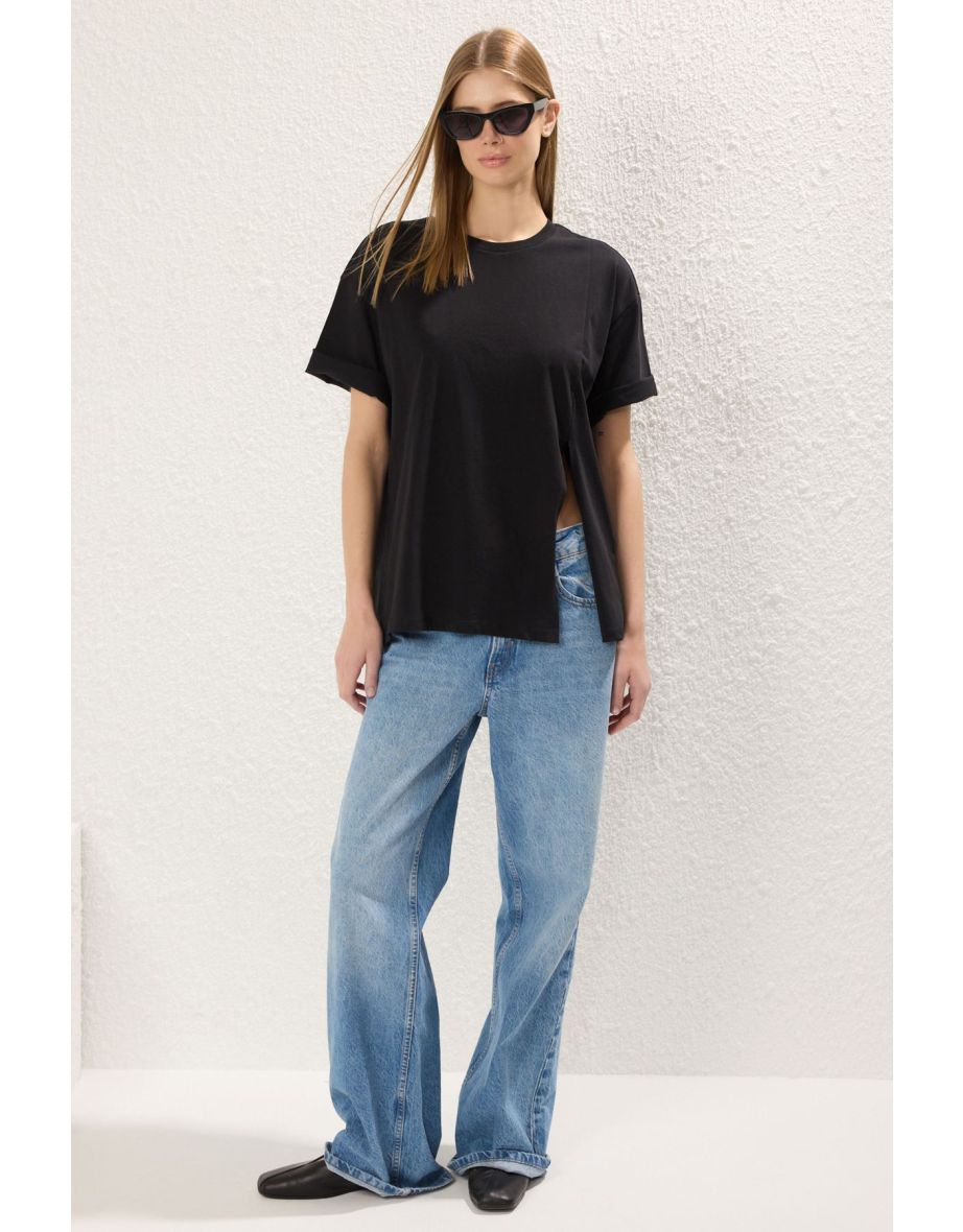 Black 100% Jersey With Slits Relaxed Cut Asymmetrical Knitted T-Shirt