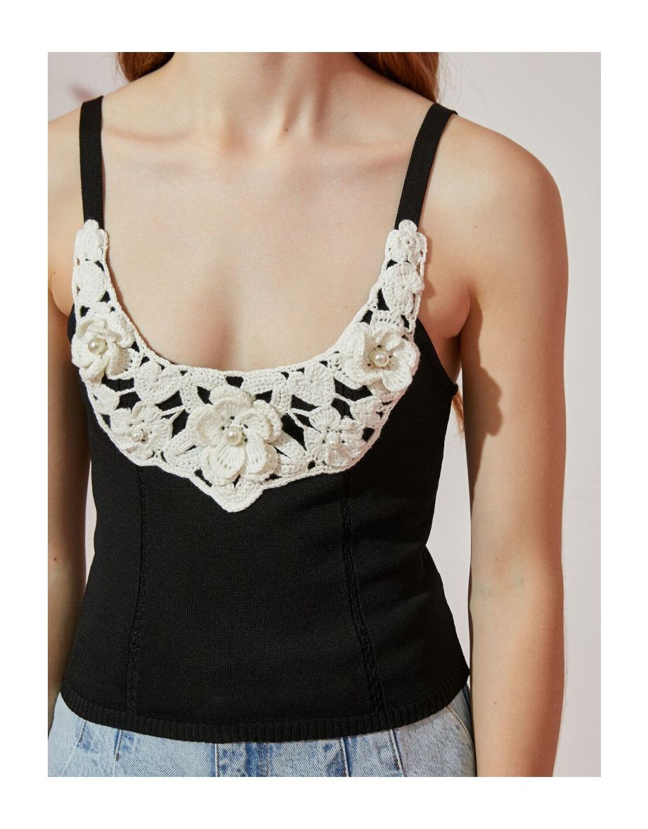 Blouse - Black - Slim fit - 4