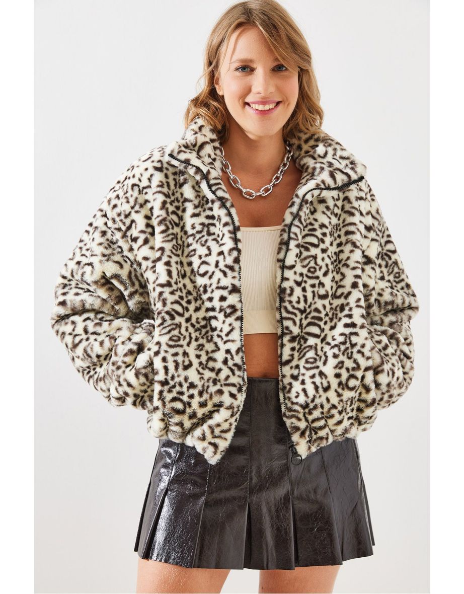 Women's Leopard Pattern Faux Fur Coat