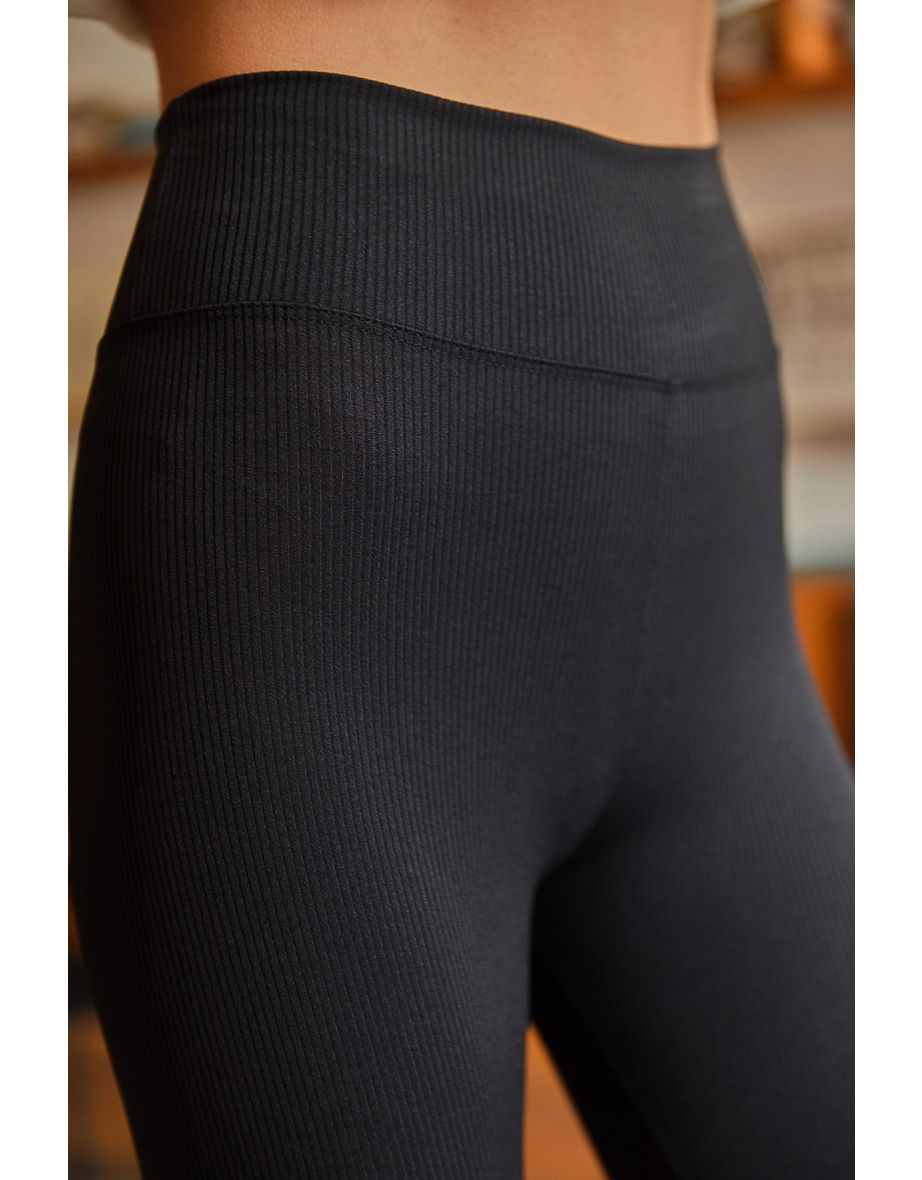 Leggings - Black - High Waist - 5