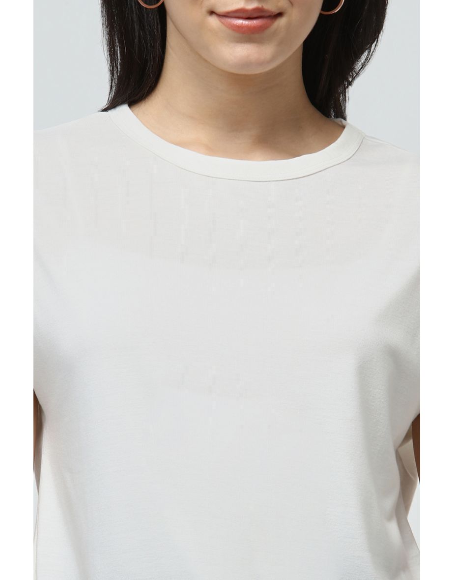 Solid Colored T-Shirt - 4