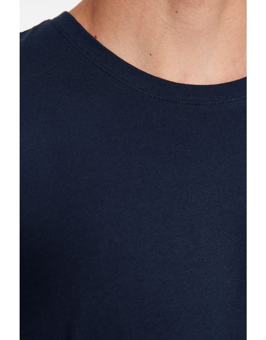 T-Shirt - Black - Slim fit