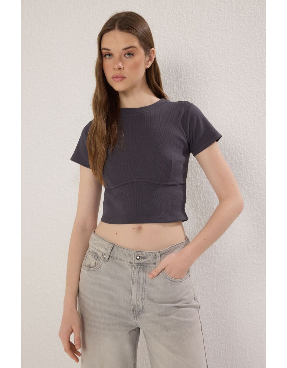 Anthracite Piping Detail Crew Neck Crop Ribbed Flexible Knit t-shirt