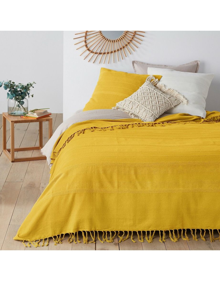 غطاء وسادة  باللون الأصفر - 2