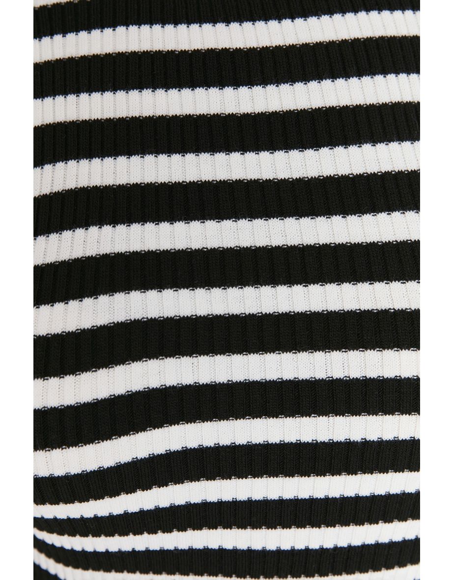 Plus Size Sweater - Black - Regular fit - 7