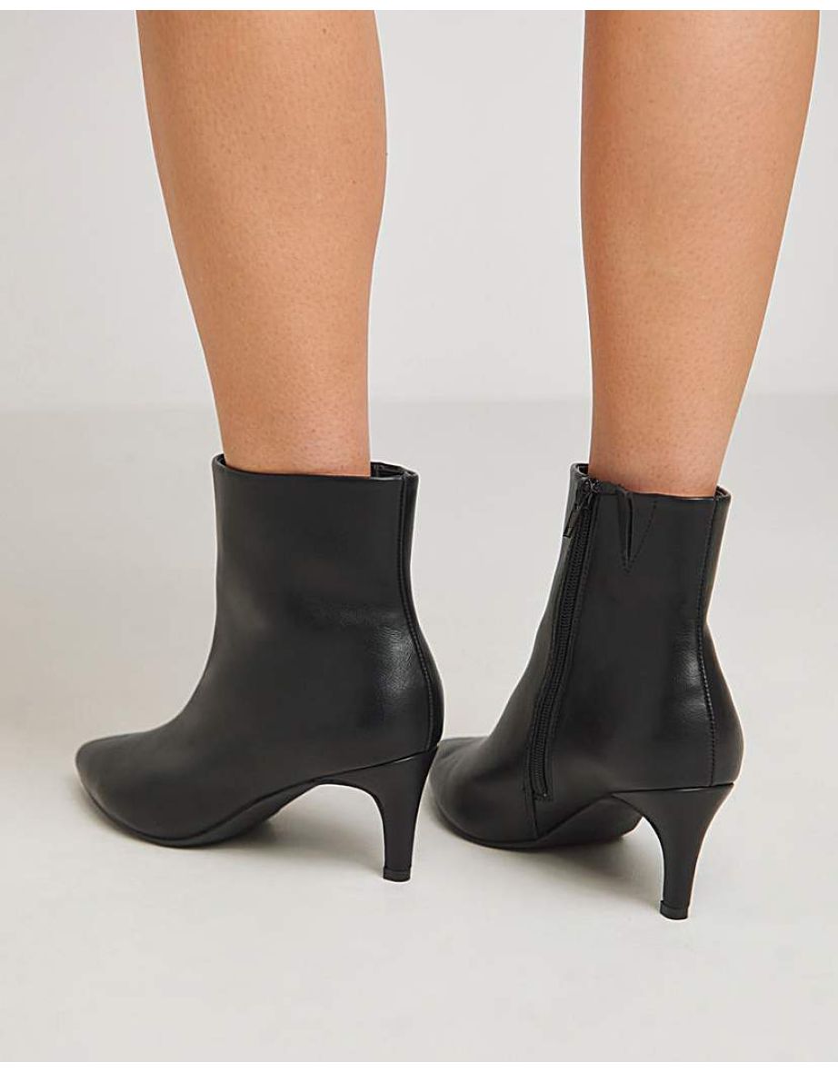 Ankle Kitten Heel Boot Wide - 5
