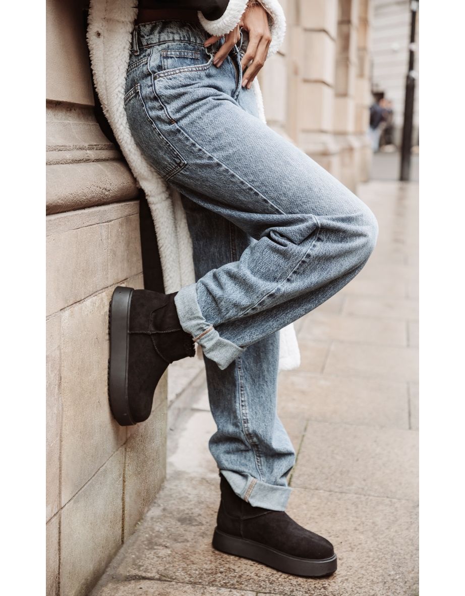 Shop Black Faux Suede Round Toe Thick Flat Sole Ankle Boots Online in Qatar VogaCloset