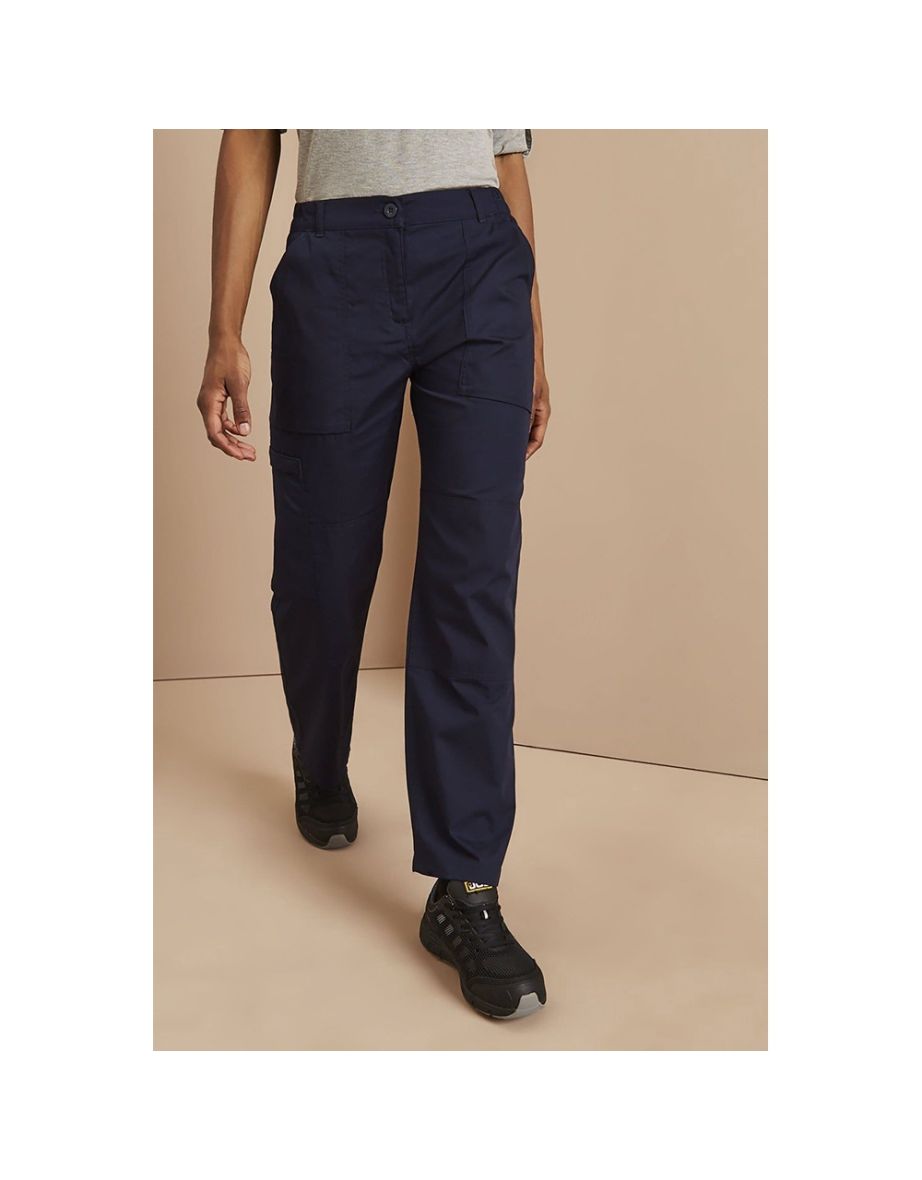 Regatta Ladies New Action Trouser (Short) / Pants - Navy Blue