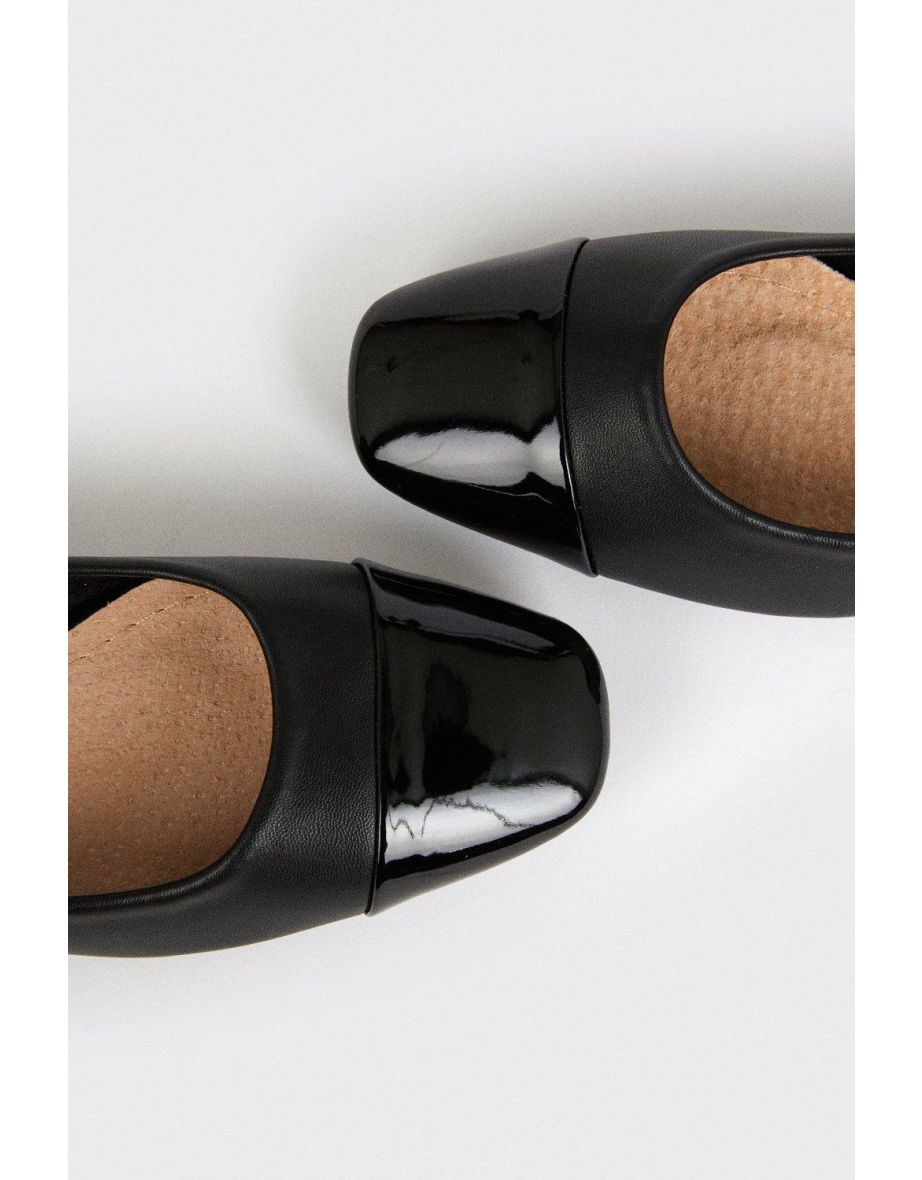 Perry Low Block Toe Cap Ballet Flats - 3