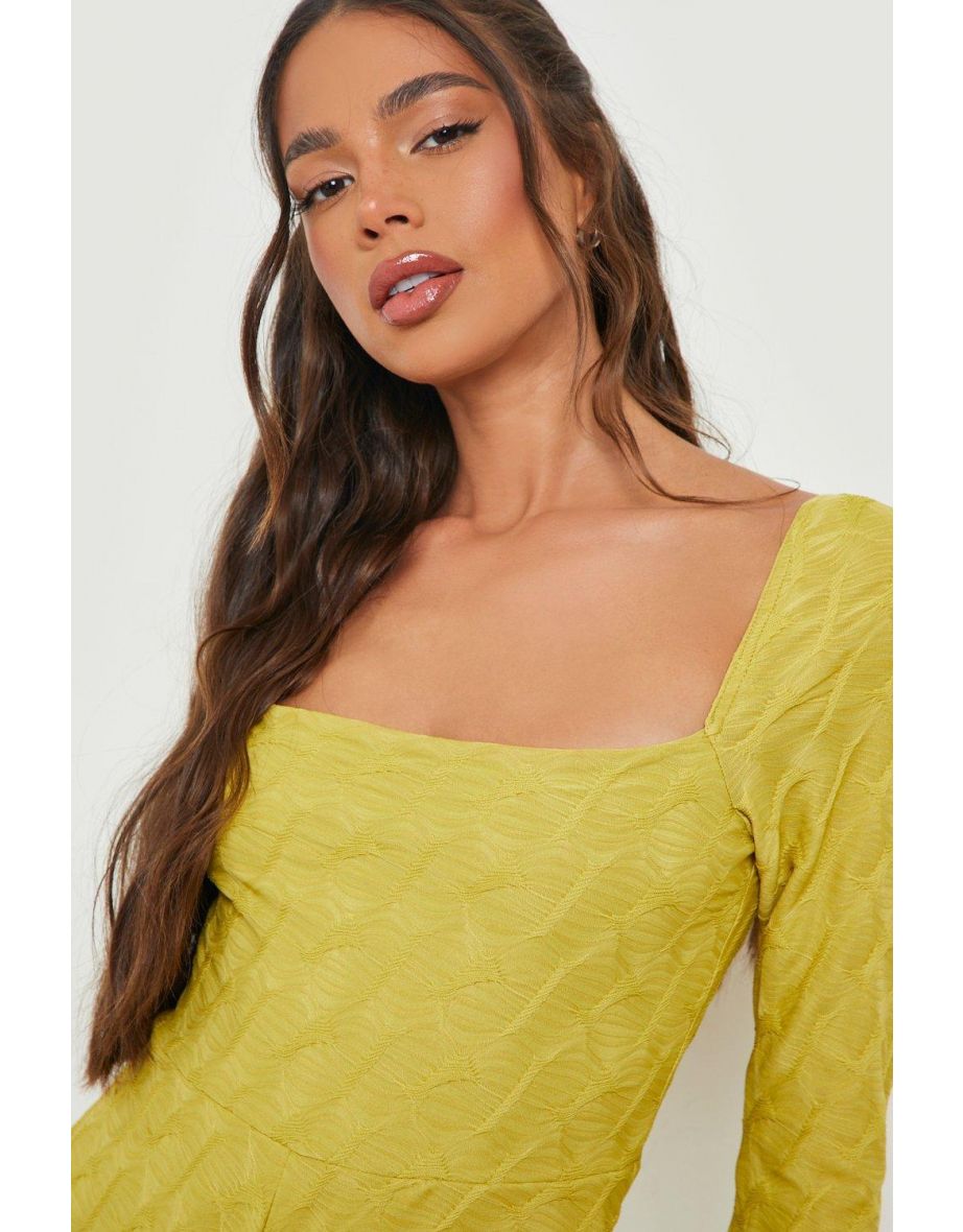 Textured Flare Sleeve Playsuit - chartreuse - 3