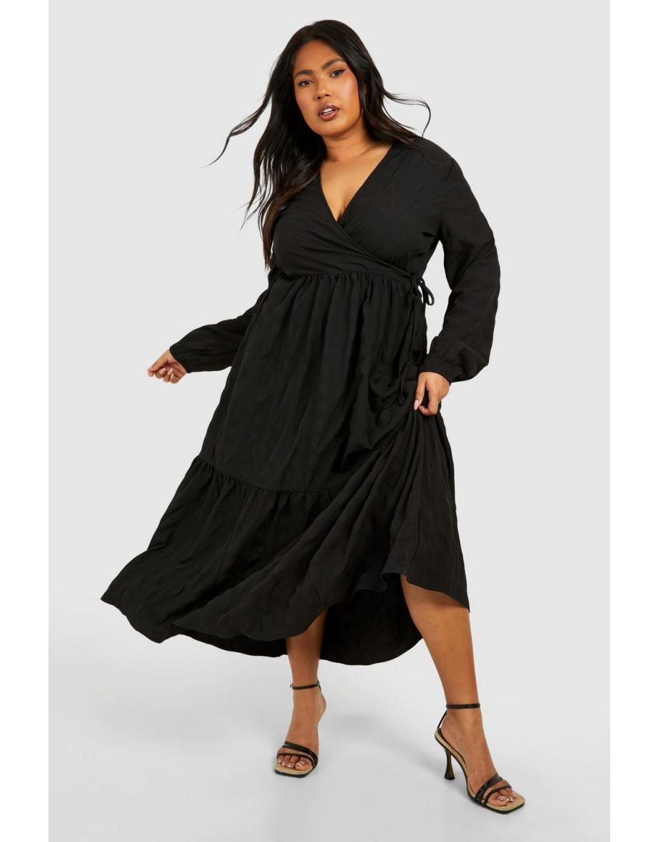 Plus Textured Wrap Midi Smock Dress - black